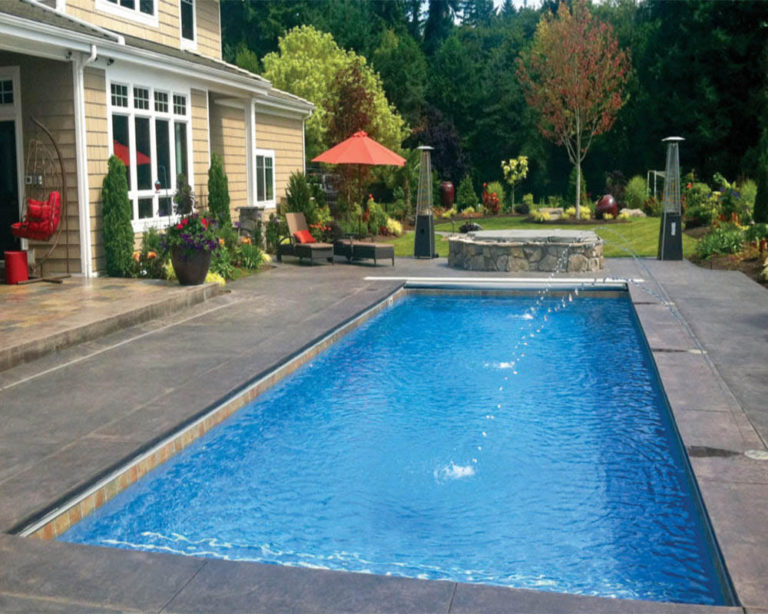 Remove Your Pool's Winter Cover | Aqua Quip | Seattle WA | Puayllup WA